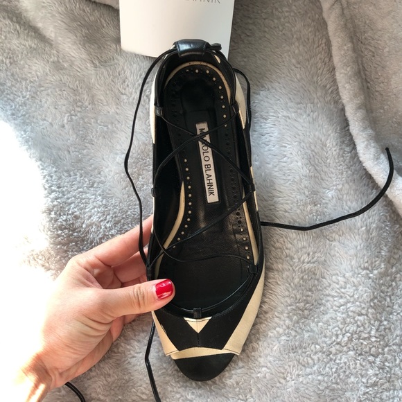 Manolo Blahnik - Aneska flats - Picture 2 of 7